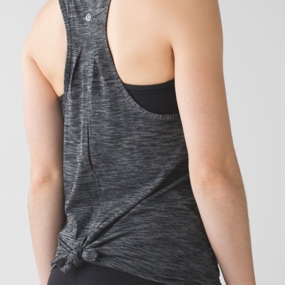 Lululemon salute the sun tank open back racerback grey healthered - Picture 3 of 7